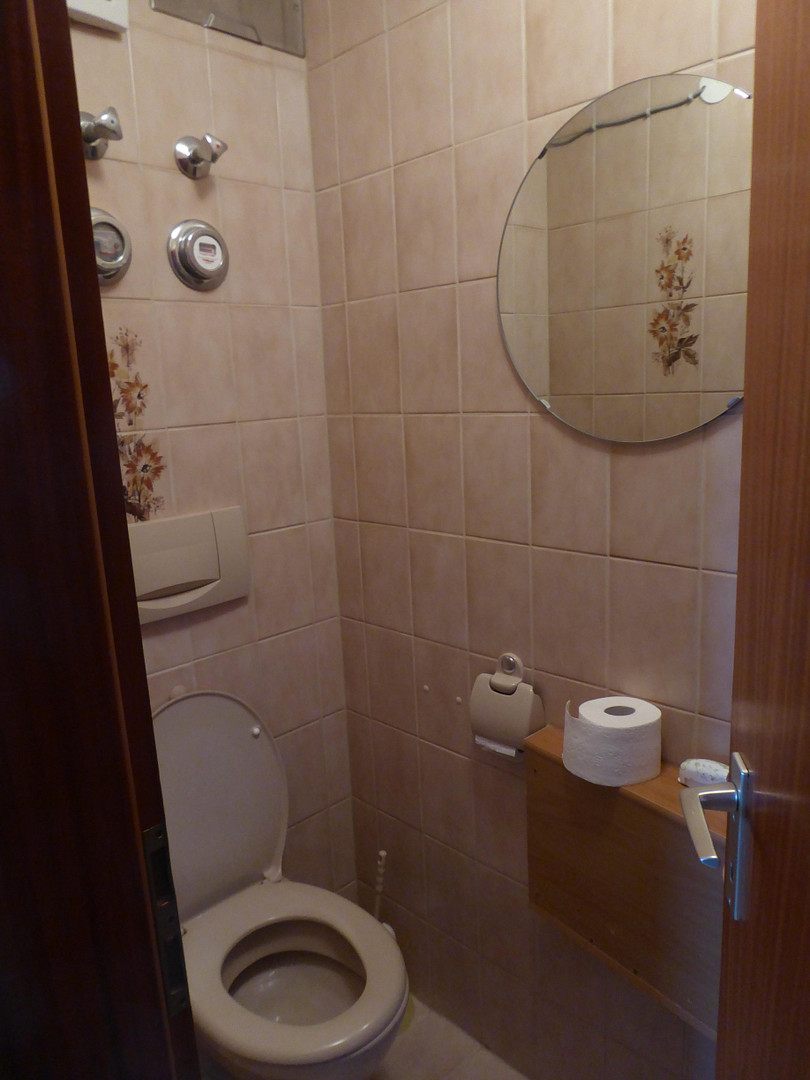 Gepflegte 3,5-Zimmer Wohnung im 1. OG in Pforzheim-Büchenbronn  Lange Str. 10, 75180 Pforzheim – Lange Str. 10, 75180 Pforzheim(Büchenbronn) – Vorschaubild 8