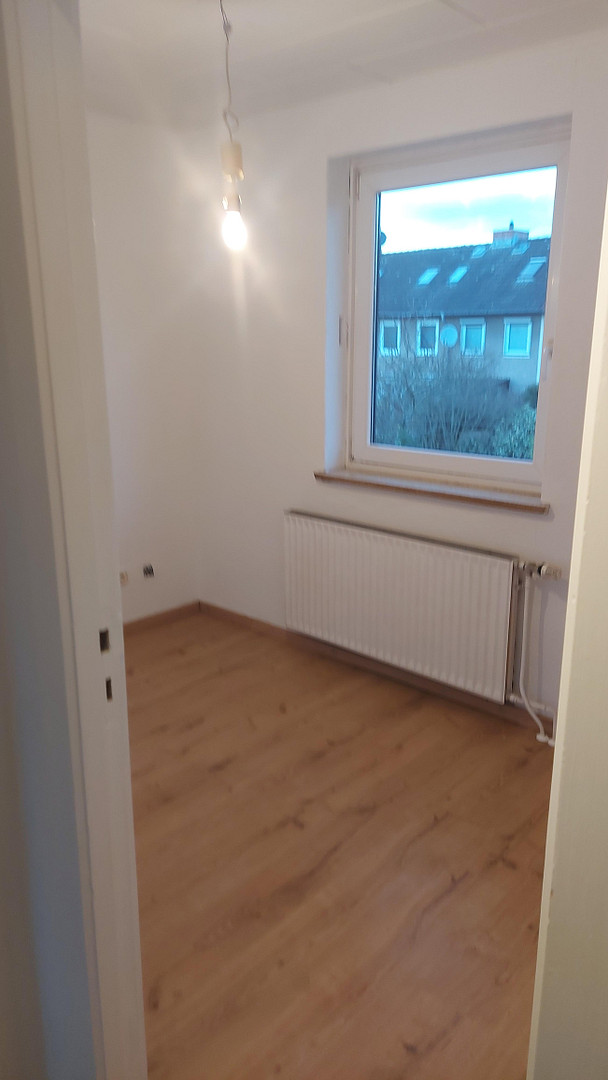Ruhiges Reihenmittelhaus in Lübeck-Kücknitz mit 3,5 Zimmern, provisionsfrei – 23569 Lübeck(Kücknitz) – Vorschaubild 17