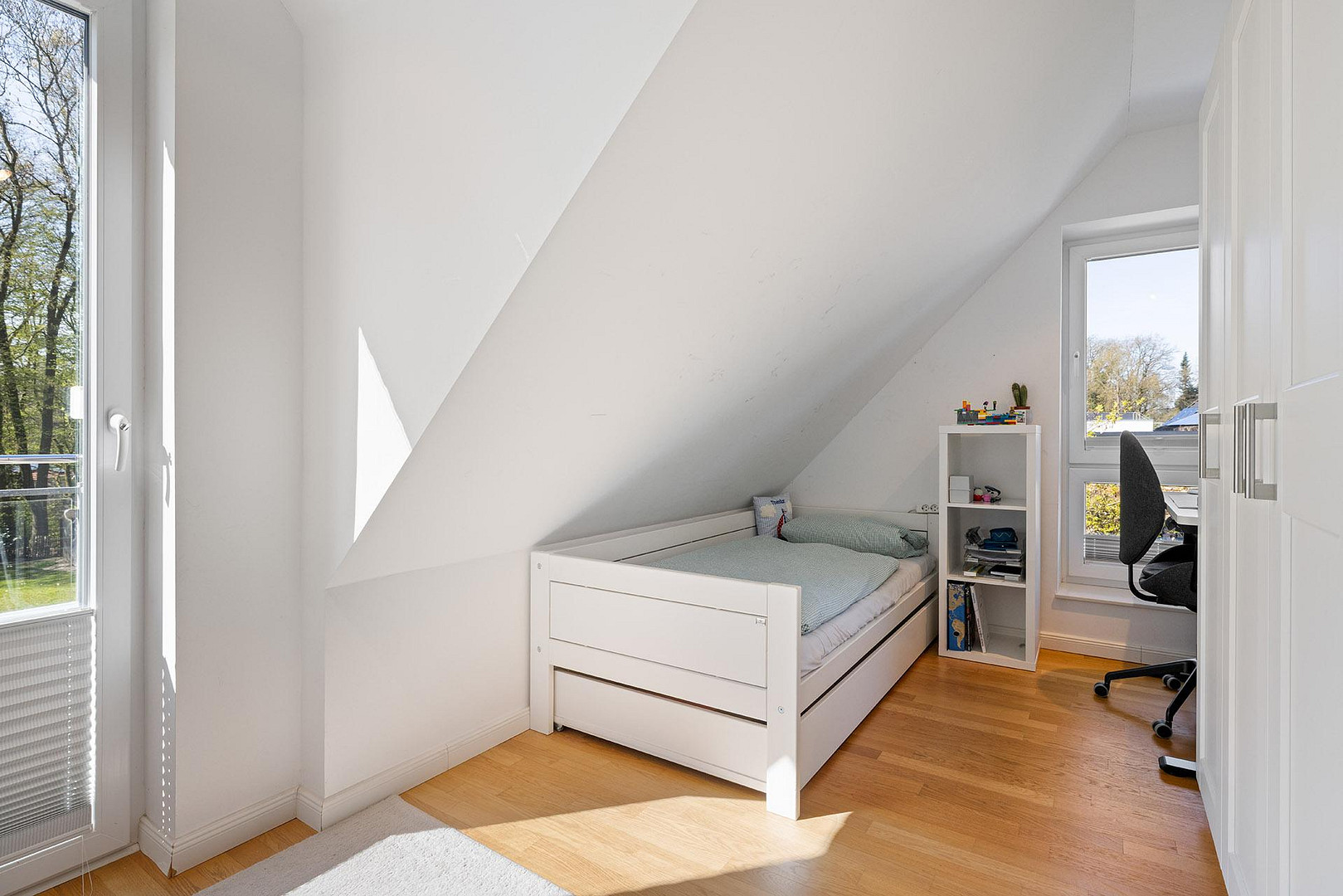 !!!NUR NOCH WARTELISTE!!! Neuwertige Doppelhaushälfte in Bestlage von Duvenstedt – Hamburg(Duvenstedt) – Vorschaubild 19