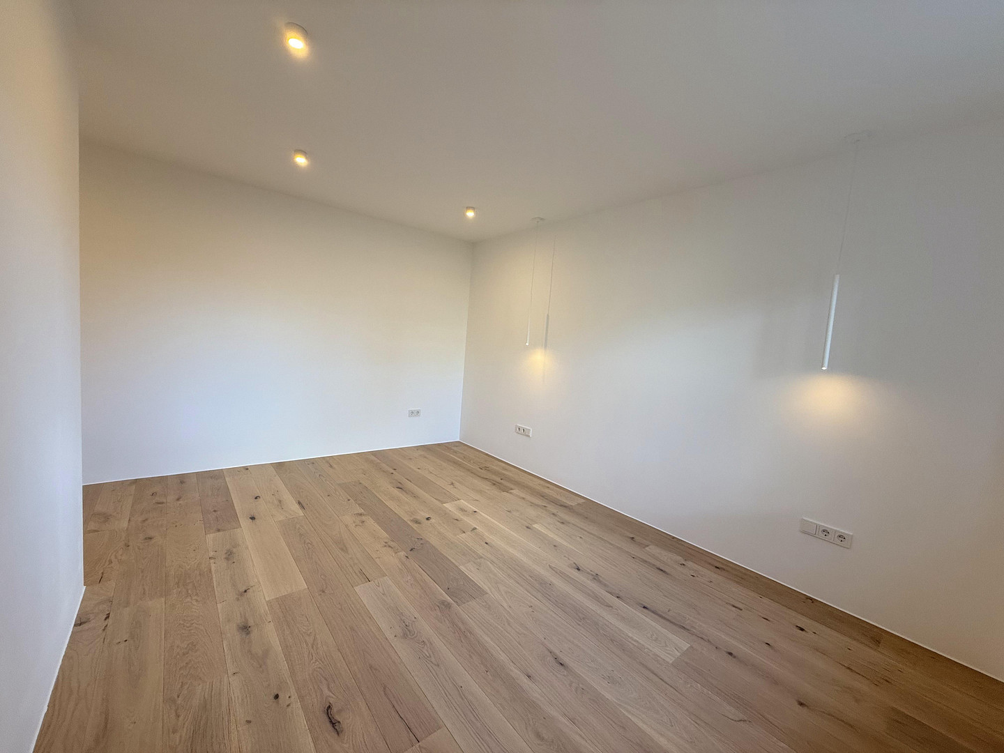 Stilvolle kernsanierte 3-Zimmer-Wohnung mit Balkon in Solln – Erstbezug, provisionsfrei – Geigenbergerstraße 49, 81477 München(Solln) – Vorschaubild 10