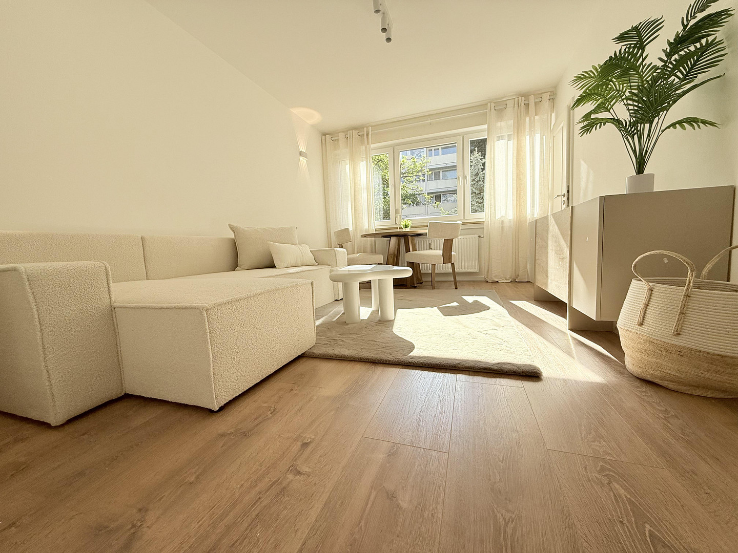 SOFORT BEZUGSFREI-WUNDERSCHÖNES APPARTEMENT – München(Pasing) – Vorschaubild 12