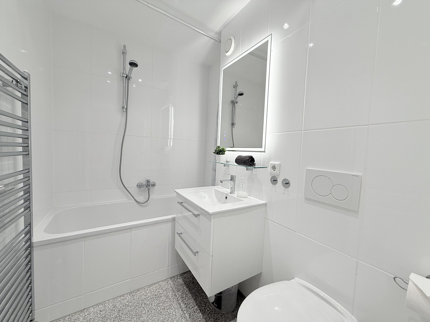 SOFORT BEZUGSFREI-WUNDERSCHÖNES APPARTEMENT – München(Pasing) – Vorschaubild 6