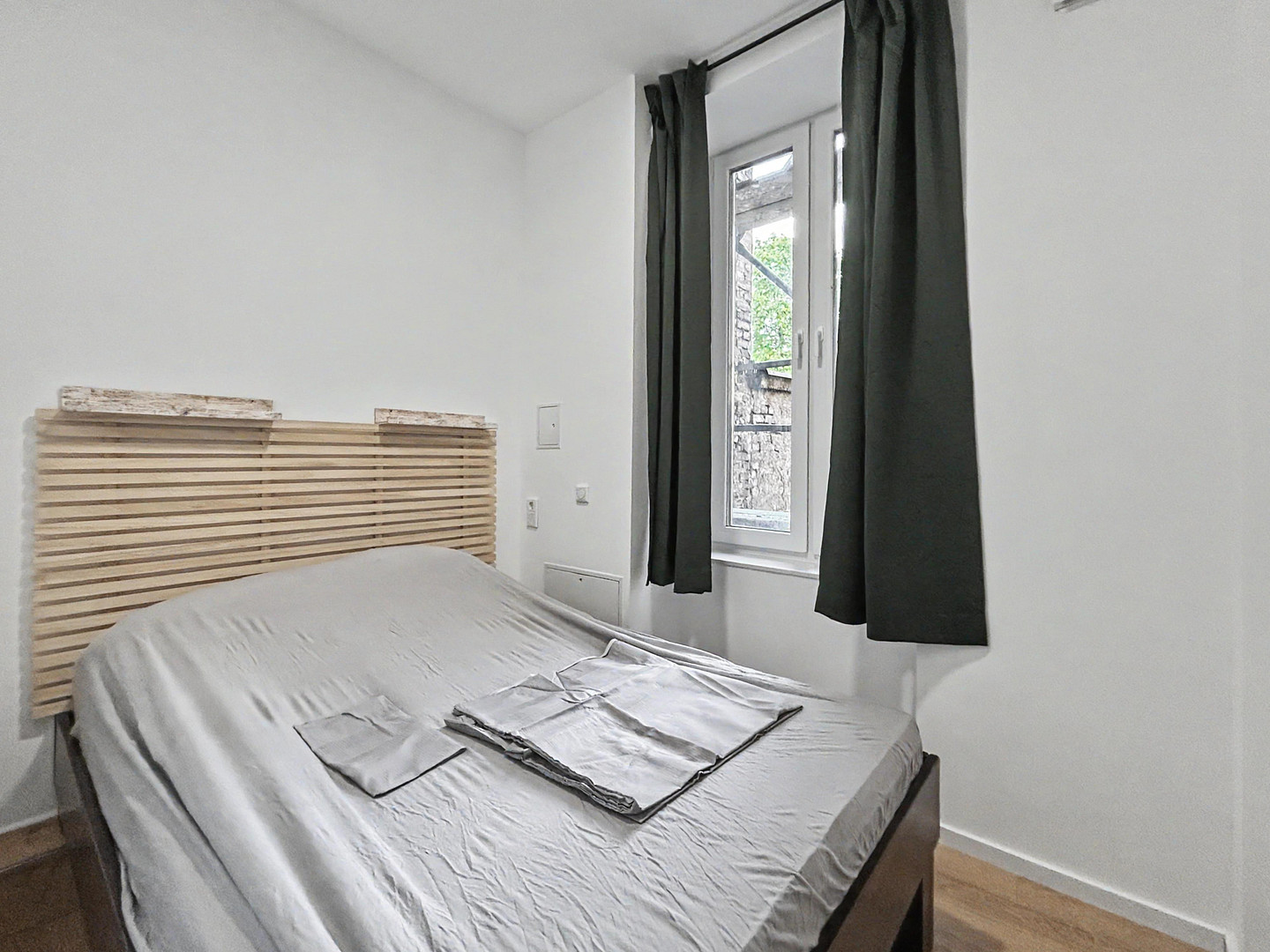 Exklusiv möbliert im Kunibertsviertel: kernsaniertes City-Apartment nahe Dom und Rhein – Köln(Innenstadt) – Vorschaubild 8