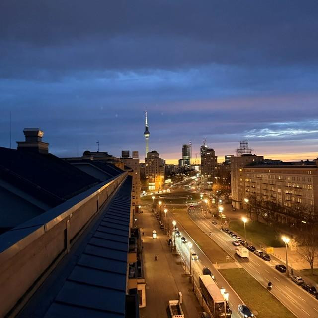 Freie 4 Zi., 4.OG, Karl-Marx Allee/Andreasstr. 46, direkter Blick auf Fernsehturm & Frankfurter Tor – Andreasstraße 46, 10243 Berlin(Friedrichshain) – Vorschaubild 10