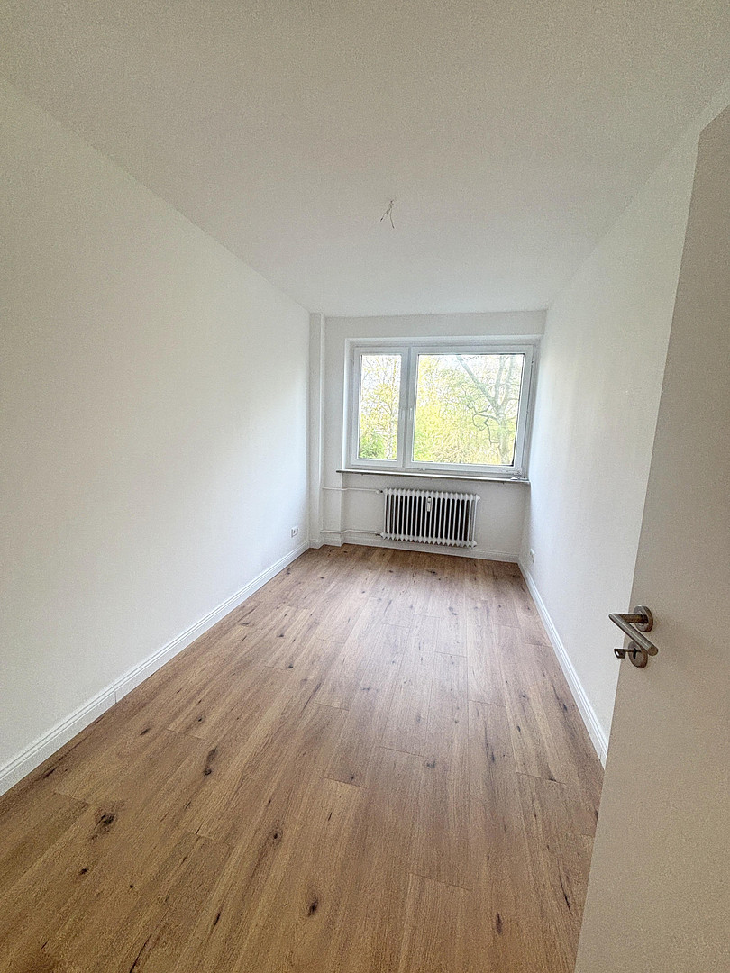 Fußläufig zum Alsterlauf, Erstbezug nach Sanierung, Gäste WC, inkl. TG-Stellplatz, ohne Courtage – Hamburg(Hummelsbüttel) – Vorschaubild 5
