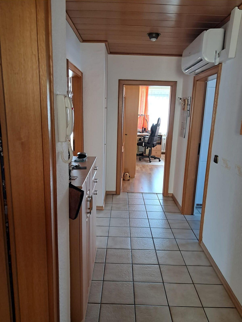 Gepflegtes Zweifamilienhaus mit PV-Anlage, Sauna, Doppelgarage in zentraler Lage Bremen-Blumenthal – Blumenthal – Vorschaubild 25