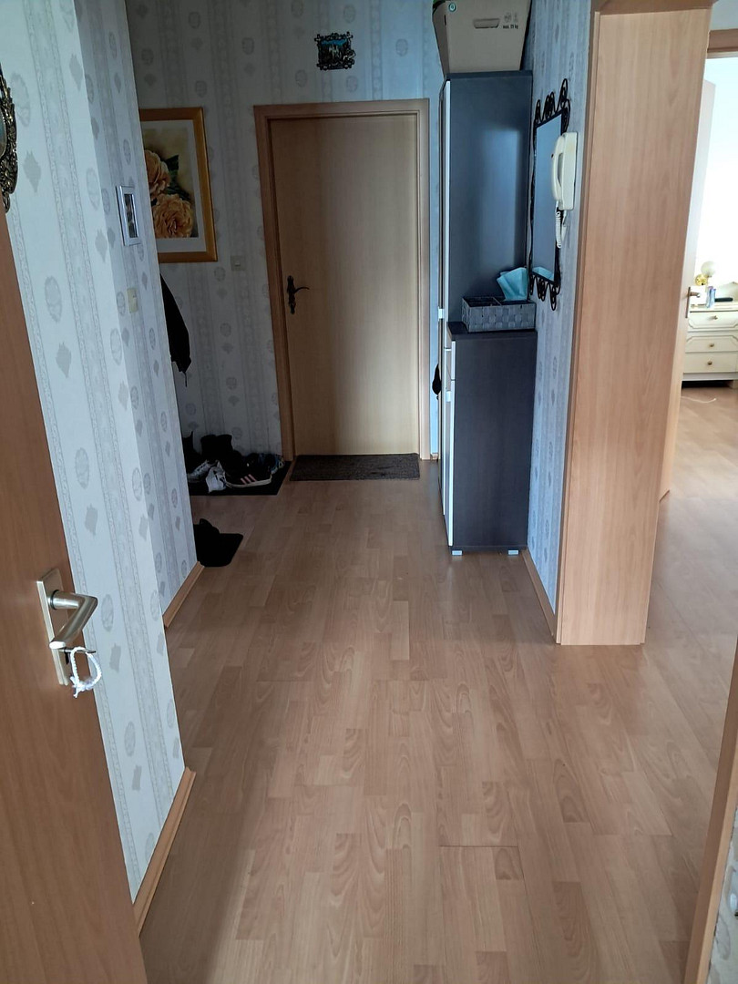 Gepflegtes Zweifamilienhaus mit PV-Anlage, Sauna, Doppelgarage in zentraler Lage Bremen-Blumenthal – Blumenthal – Vorschaubild 11
