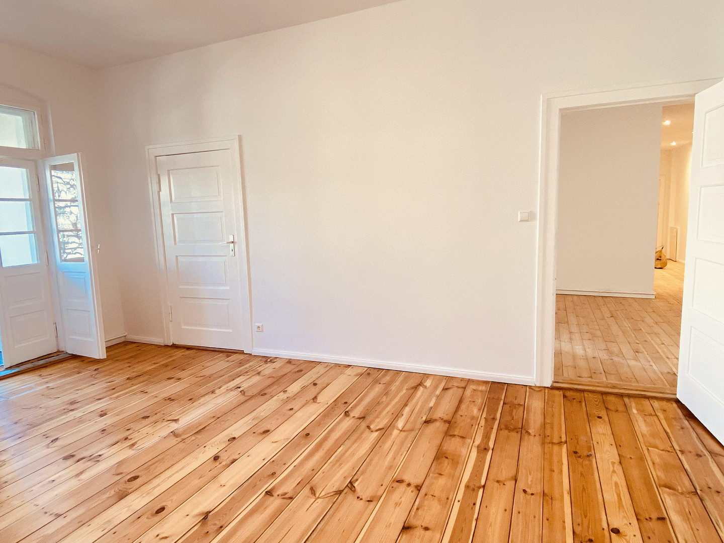 Sanierte 4-Zimmer-Altbauwohnung mit Traumgarten & Zugang zu den Ceciliengärten – Sponholzstraße 40, 12159 Berlin(Schöneberg) – Vorschaubild 5