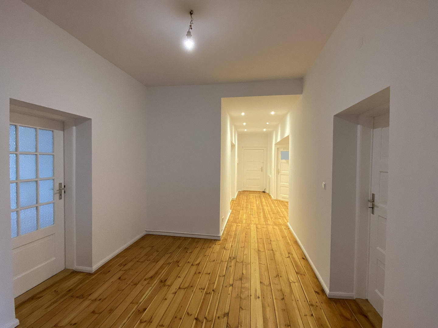 Sanierte 4-Zimmer-Altbauwohnung mit Traumgarten & Zugang zu den Ceciliengärten – Sponholzstraße 40, 12159 Berlin(Schöneberg) – Vorschaubild 17