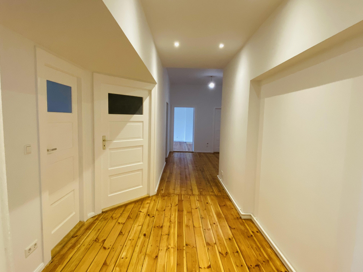 Sanierte 4-Zimmer-Altbauwohnung mit Traumgarten & Zugang zu den Ceciliengärten – Sponholzstraße 40, 12159 Berlin(Schöneberg) – Vorschaubild 16