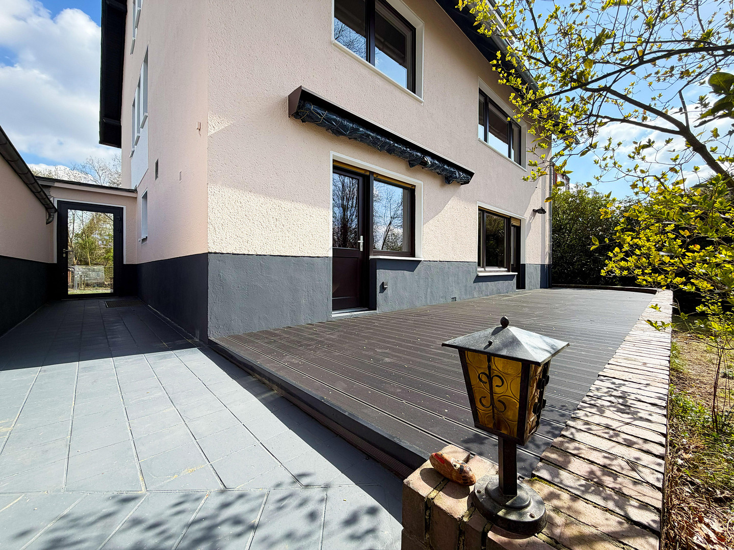 Investieren in Qualität: leerstehendes Mehrfamilienhaus mit 3 geteilten Einheiten in Köln – Penningsfelder Weg 89, 51069 Köln(Dellbrück) – Vorschaubild 13