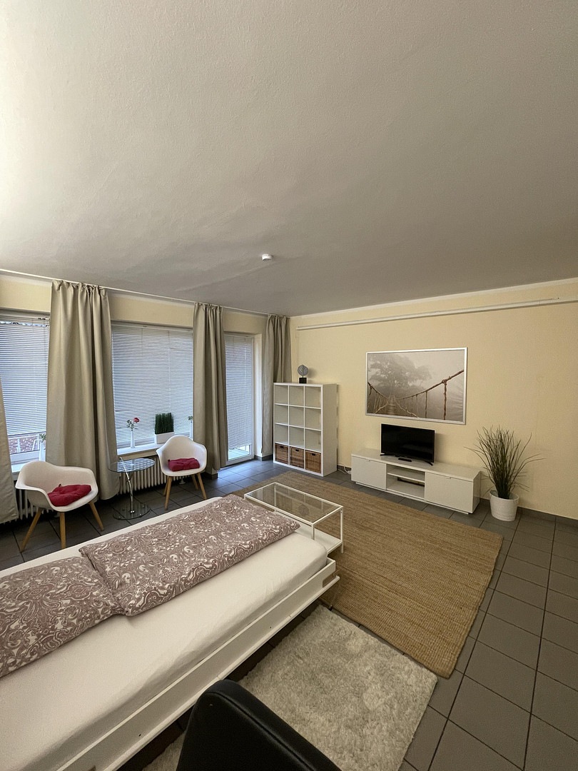 Mitten in der Altstadt! Schöne 2-Zimmer Wohnung nähe Carlsplatz – Berger Str. 23, 40213 Düsseldorf(Carlstadt) – Vorschaubild 4