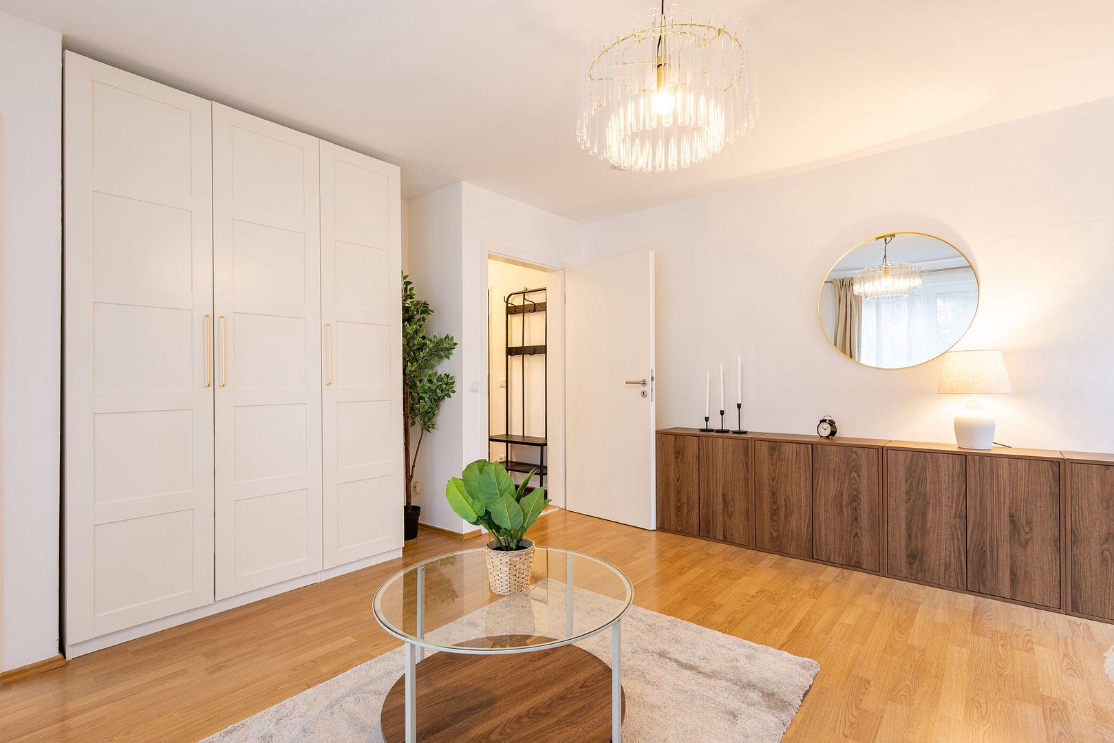 Modernes, renoviertes 1-Zimmer-Apartment mit Balkon – sofort bezugsfertig – Brecherspitzstraße 6, 81541 München(Obergiesing) – Vorschaubild 3