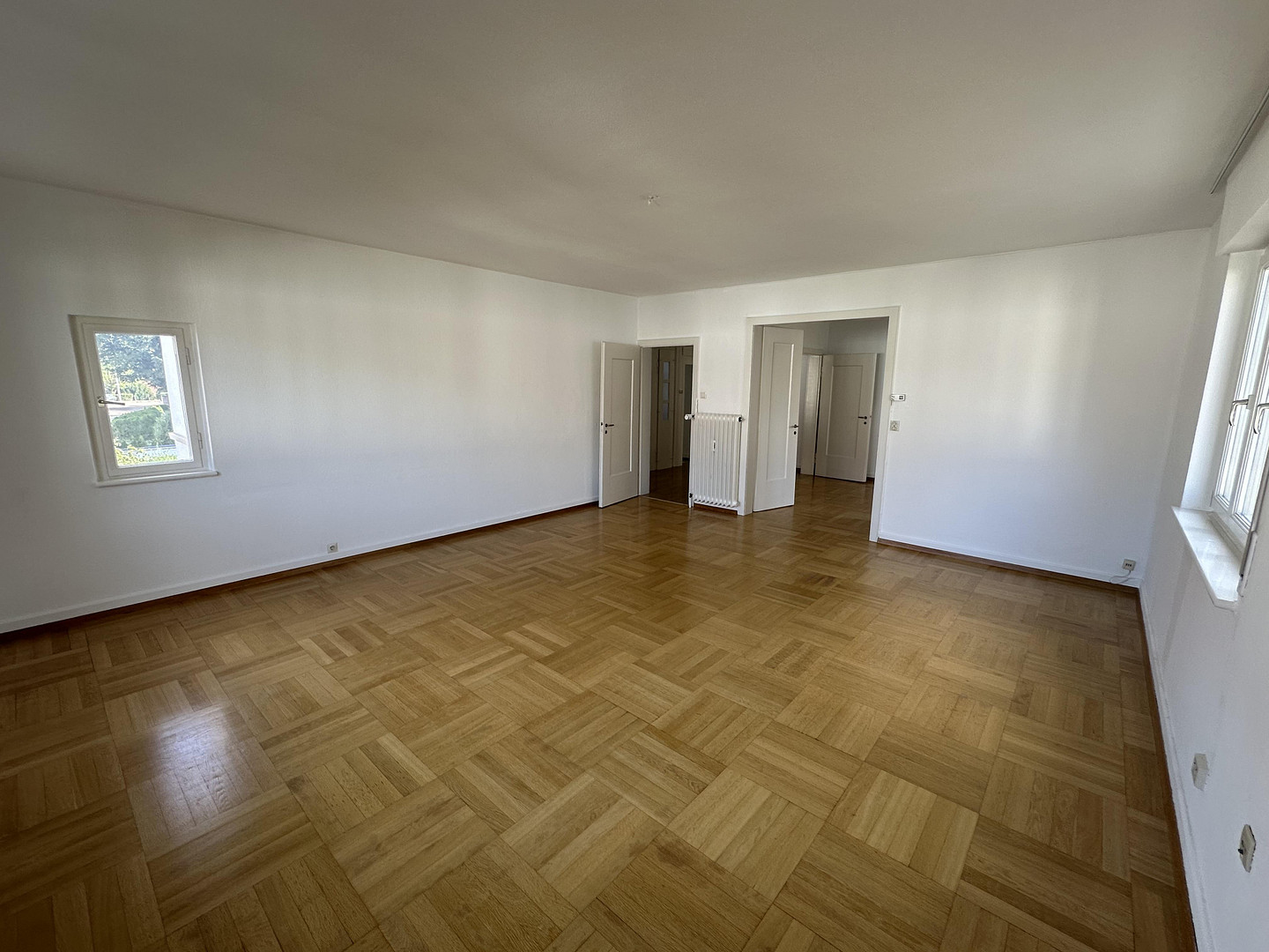Sonnige, stilvolle 4-Zimmer Wohnung (110qm) in ruhiger Lage - Blick ins Grüne – Brahmsweg 32, 70195 Stuttgart(Botnang) – Vorschaubild 2