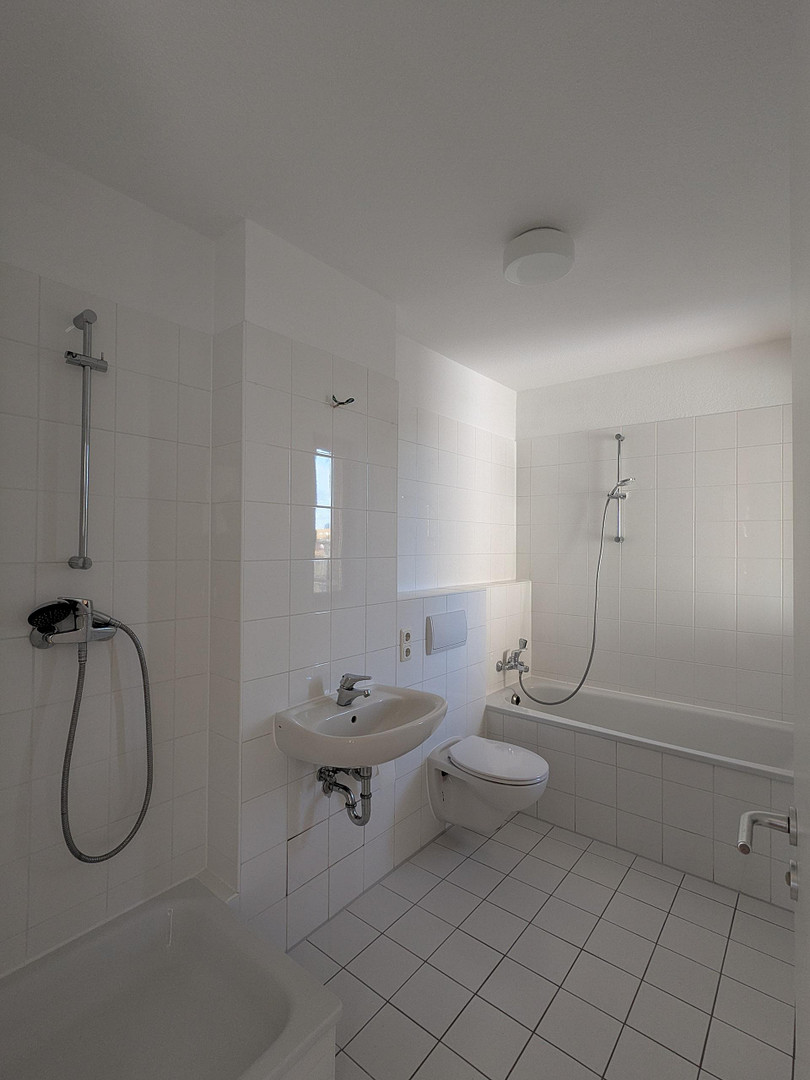 3 Zimmer Wohnung mit 2 Balkonen im 4. OG an der Rummelsburger Bucht mit Tiefgaragenplatz – Hauptstraße 5/o, 10317 Berlin(Rummelsburg) – Vorschaubild 15