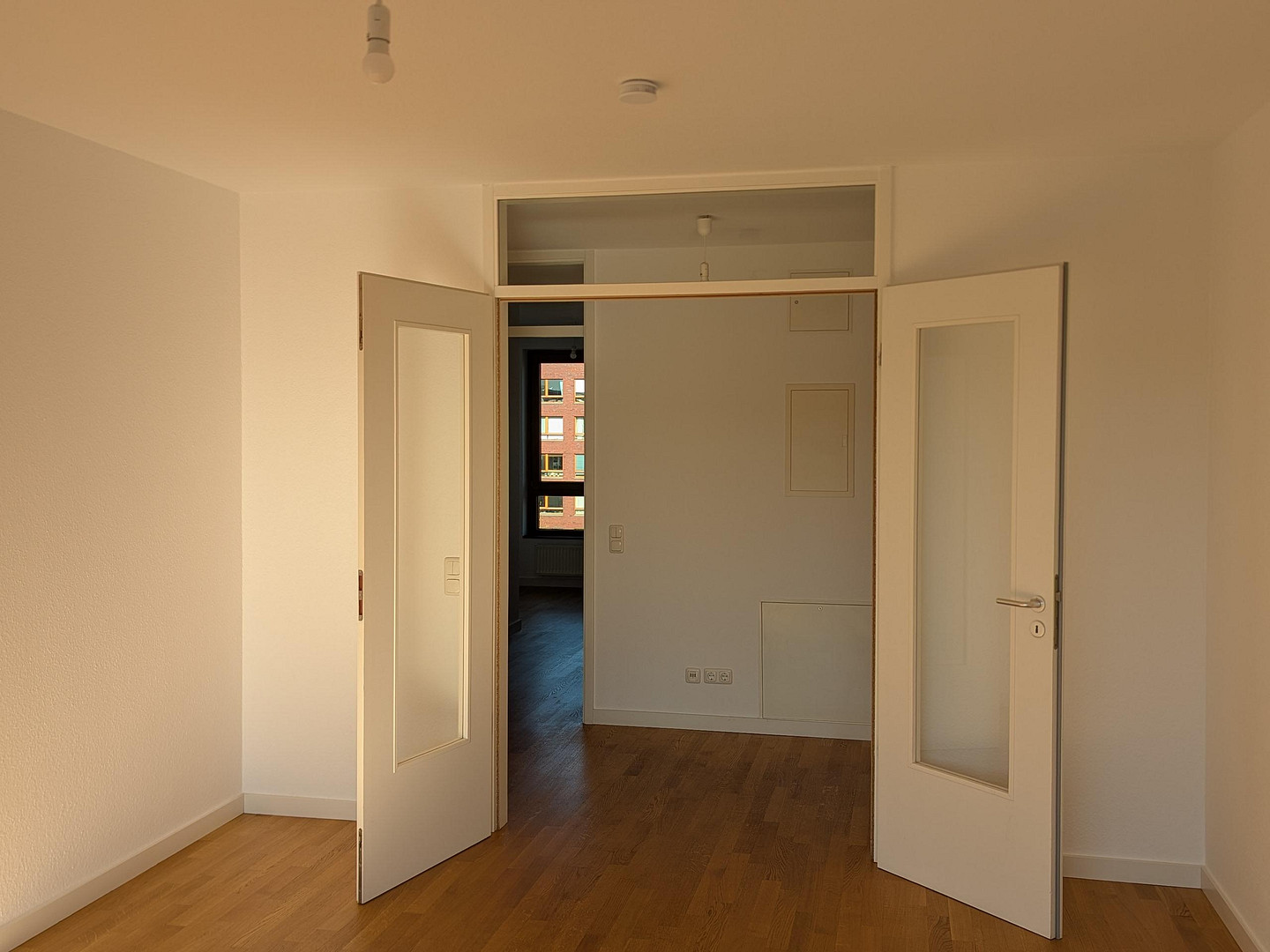 3 Zimmer Wohnung mit 2 Balkonen im 4. OG an der Rummelsburger Bucht mit Tiefgaragenplatz – Hauptstraße 5/o, 10317 Berlin(Rummelsburg) – Vorschaubild 5