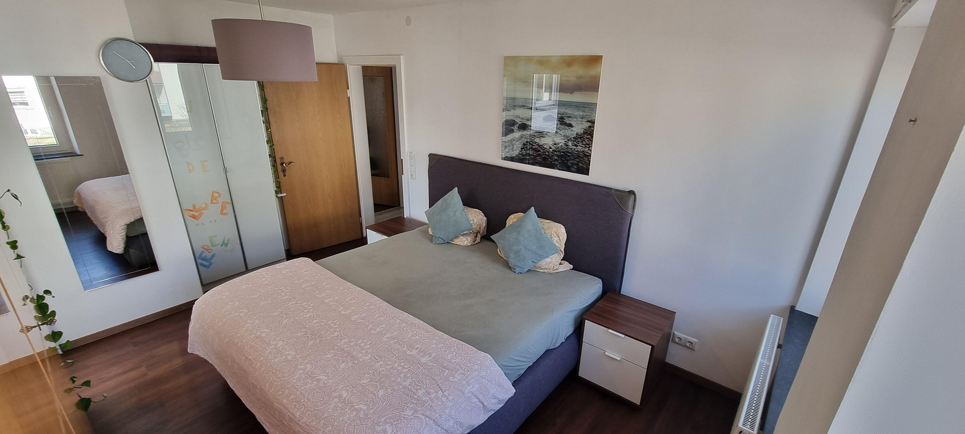 Lichtdurchflutet und zentral gelegen mit Garage Balkon & Keller nähe City Gallerie – Augsburg(Innenstadt) – Vorschaubild 9