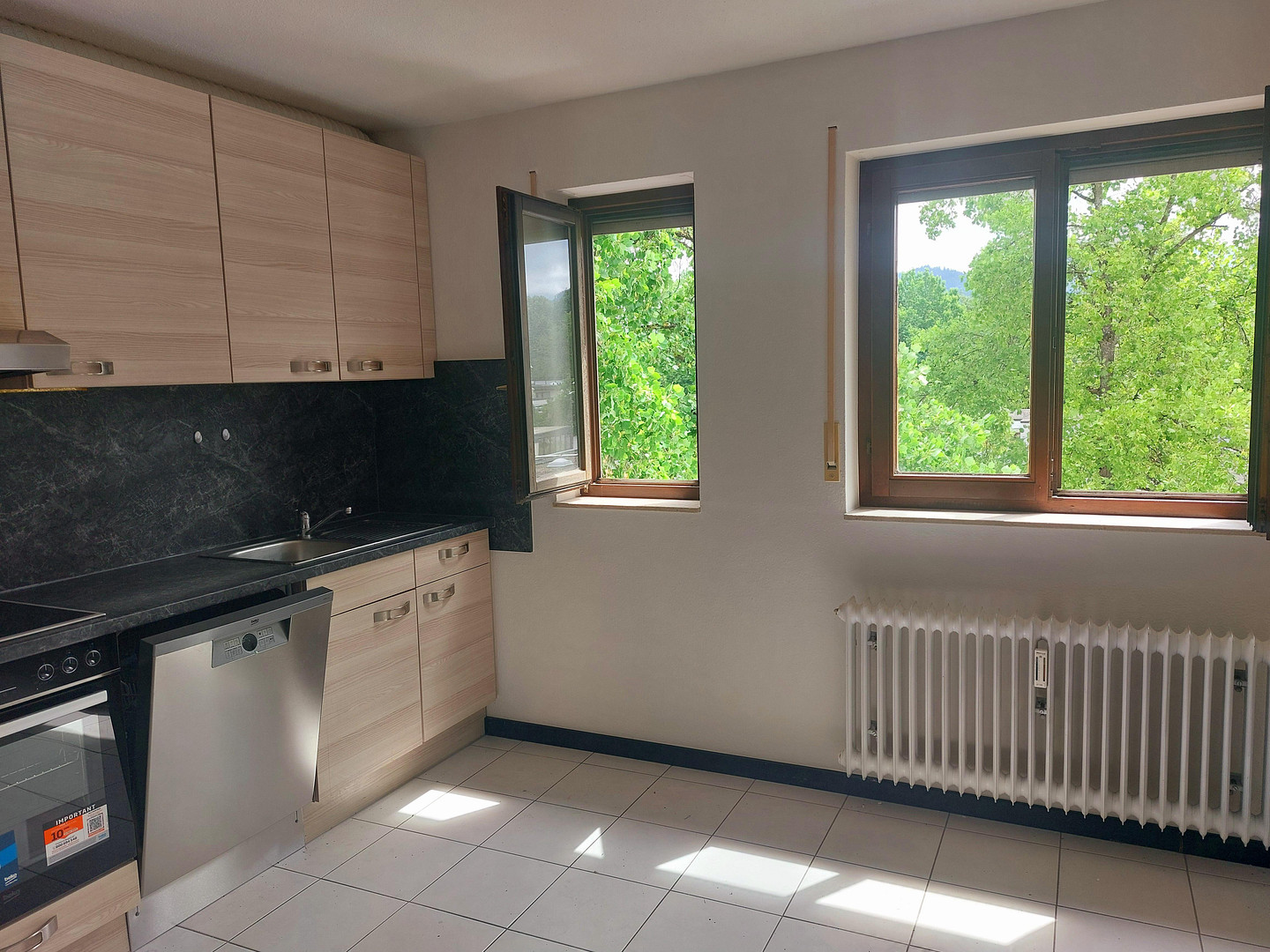 Provisionfrei. Direkt vom Eigentümer, St. Georgen-Freiburg: Hochwertige, 3-Zimmer Penthouse Wohnung – 79111 Freiburg im Breisgau(Sankt Georgen) – Vorschaubild 4