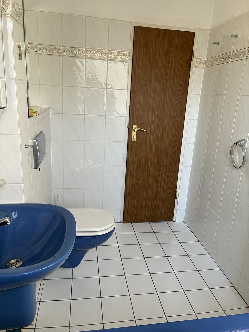 Unvermietete helle 2-Zimmer-Wohnung im 3. OG mit Balkon und PKW-Stellplatz in Steglitz zu verkaufen – Birkbuschstraße 92, 12167 Berlin(Steglitz) – Vorschaubild 6