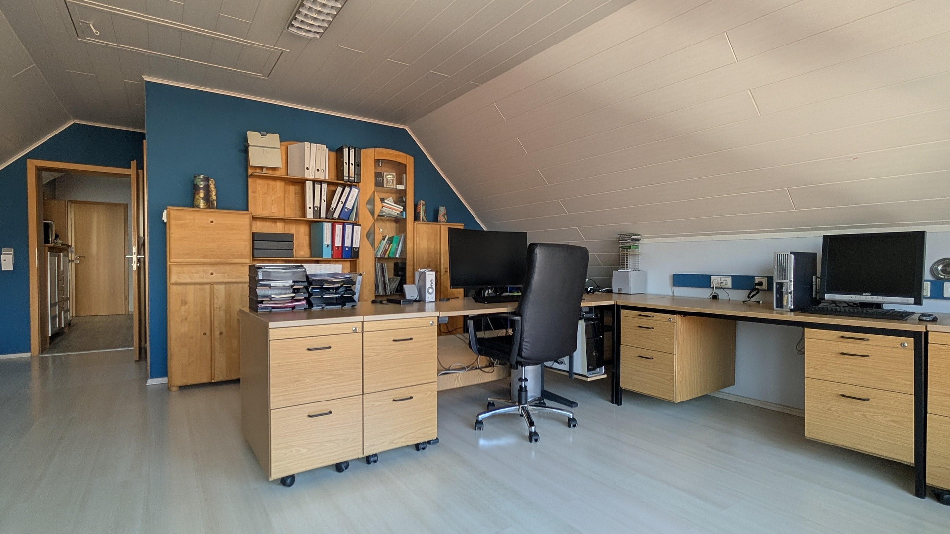 -Maklerfrei- Top gepflegtes, komfortables Familienhaus mit nachhaltiger Technik und Traumgarten – Goldkronach/ Dressendorf(Dressendorf) – Vorschaubild 23