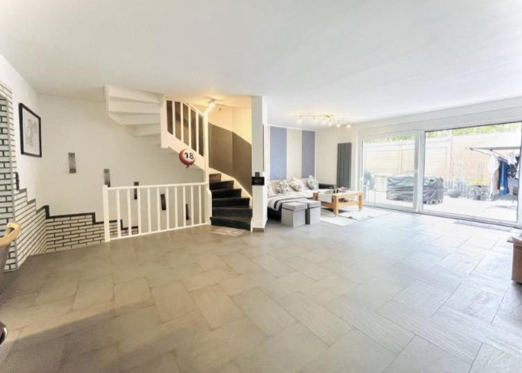 Modernisiertes EFH, EEK B, mit Terrasse, Dachterrasse & Garage – Wuppertal(Langerfeld) – Vorschaubild 8
