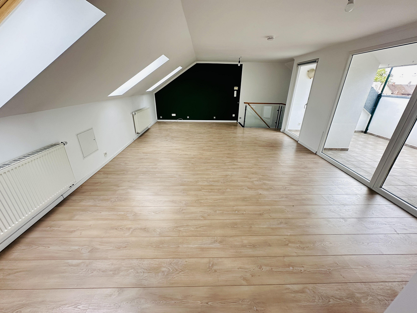Helle Maisonette mit Dachterrasse – Nürnberg(Galgenhof) – Vorschaubild 2