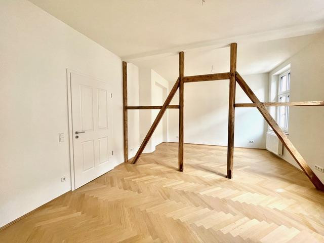 Erstbezug nach Sanierung: Charmante Stadtwhg. mit großem Balkon in energetisch saniertem Stilaltbau – Düsseldorf(Pempelfort) – Vorschaubild 6