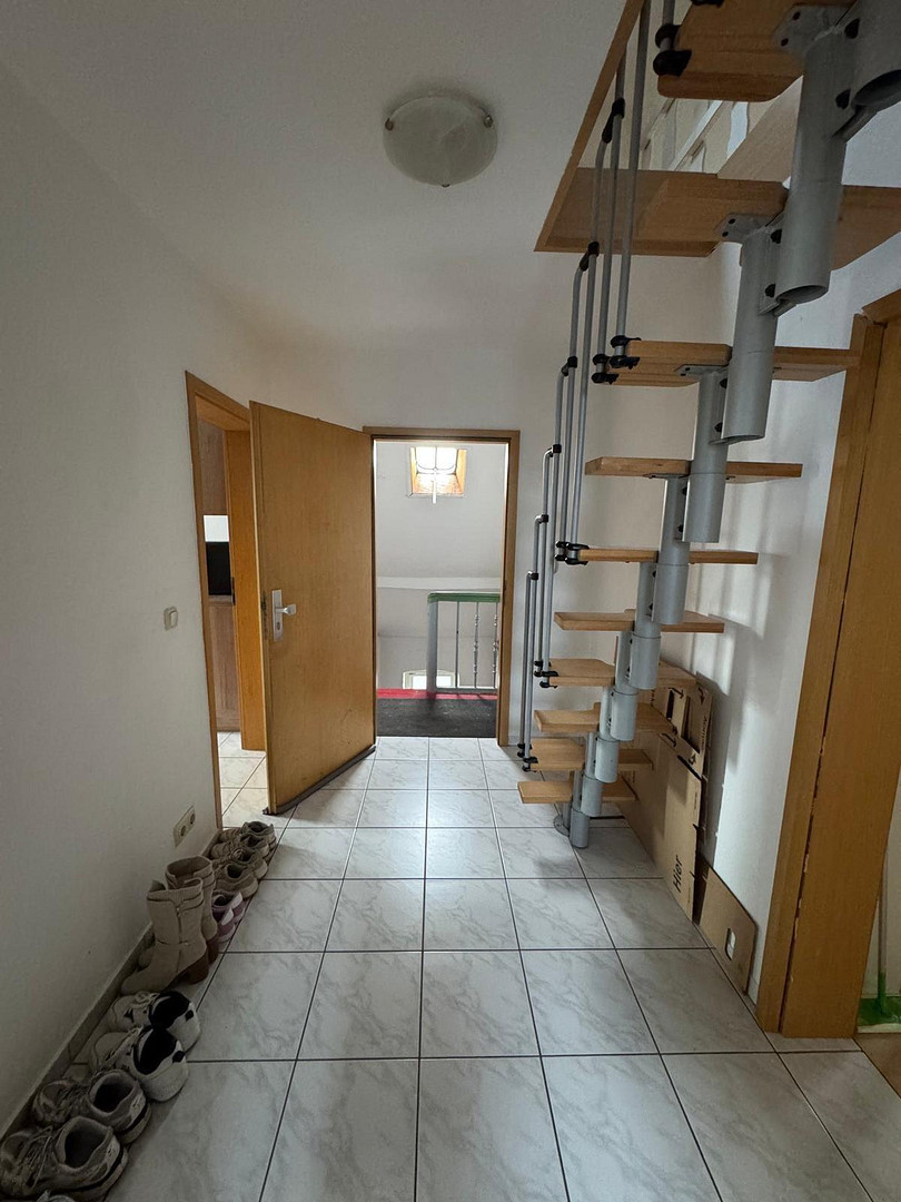 Großzügige 3-Zimmer-Wohnung in verkehrsgünstiger Lage von Bochum-Linden zu vermieten – Am Krüzweg 70, 44879 Bochum(Linden) – Vorschaubild 7