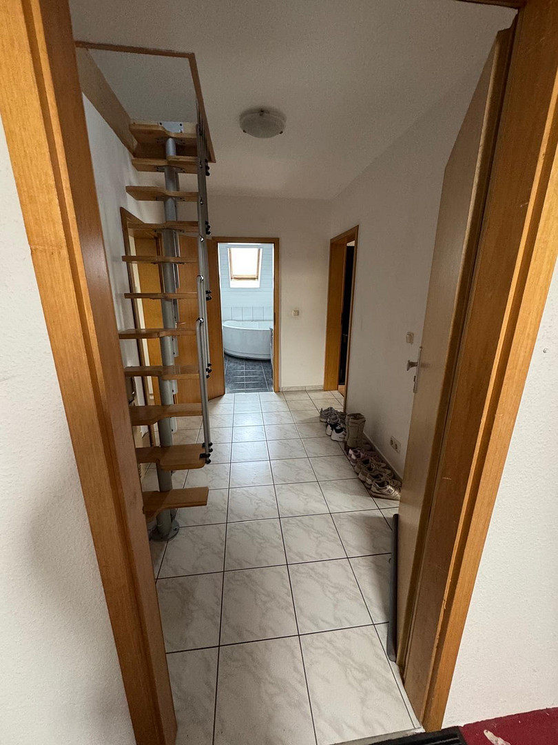 Großzügige 3-Zimmer-Wohnung in verkehrsgünstiger Lage von Bochum-Linden zu vermieten – Am Krüzweg 70, 44879 Bochum(Linden) – Vorschaubild 9