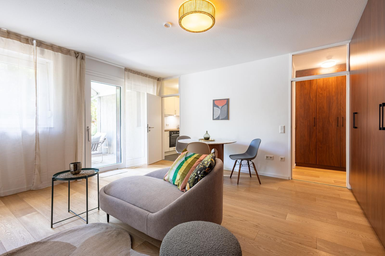 Neu möblierte, ruhige Terrassenwohnung inkl. Schwimmbad im Haus – Johann-Fichte-Str.11, 80805 München(Schwabing) – Vorschaubild 8