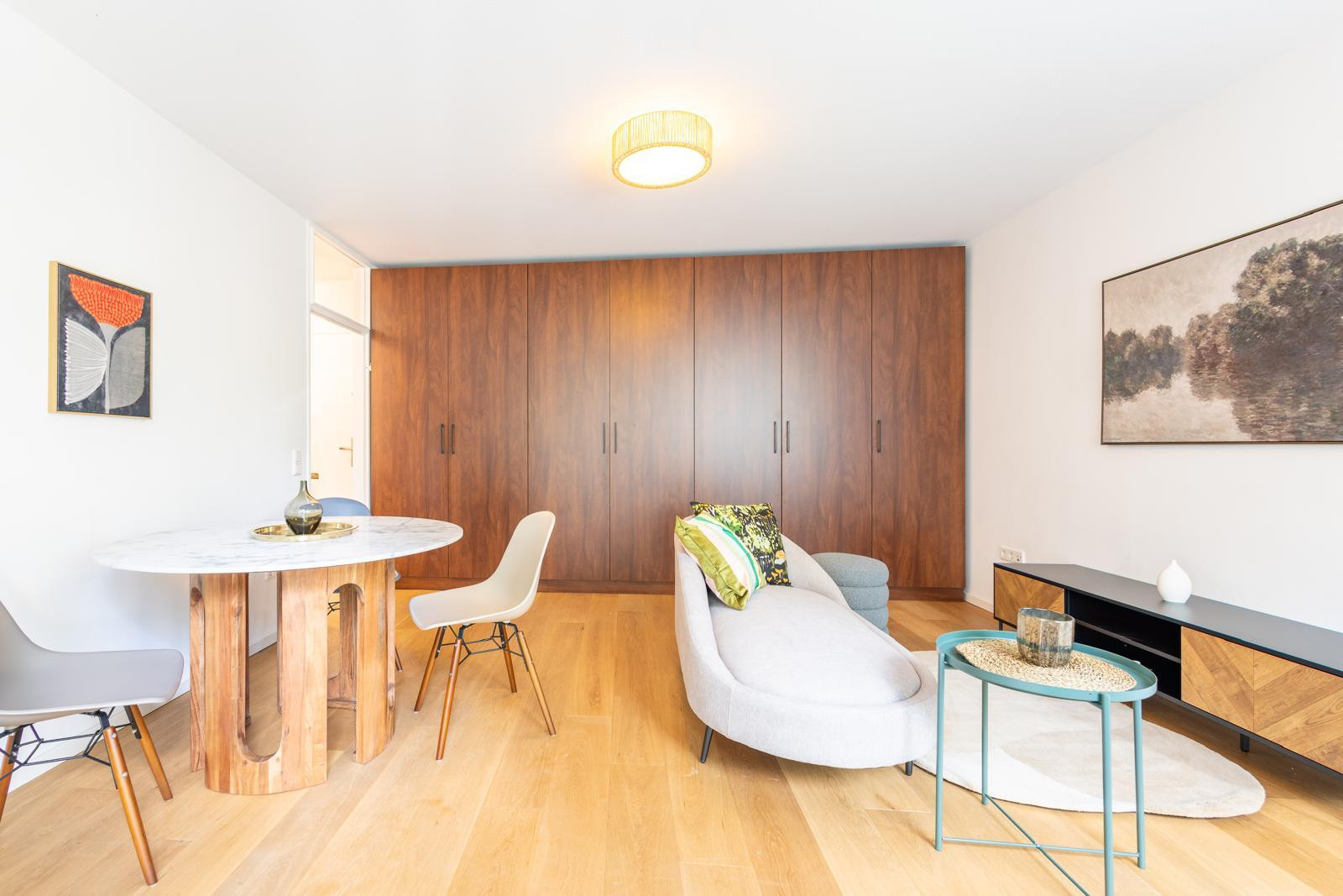 Neu möblierte, ruhige Terrassenwohnung inkl. Schwimmbad im Haus – Johann-Fichte-Str.11, 80805 München(Schwabing) – Vorschaubild 9