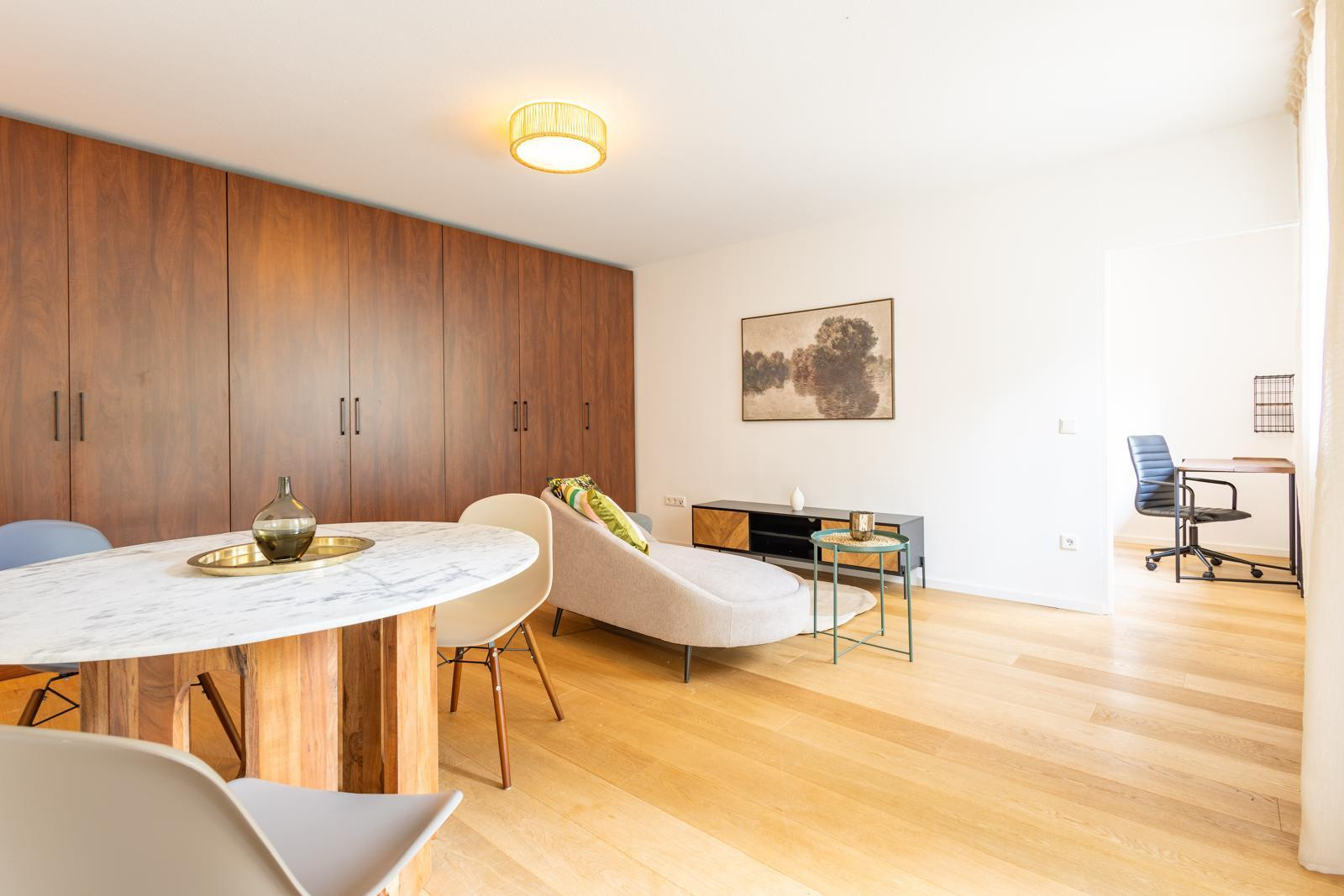 Neu möblierte, ruhige Terrassenwohnung inkl. Schwimmbad im Haus – Johann-Fichte-Str.11, 80805 München(Schwabing) – Vorschaubild 2