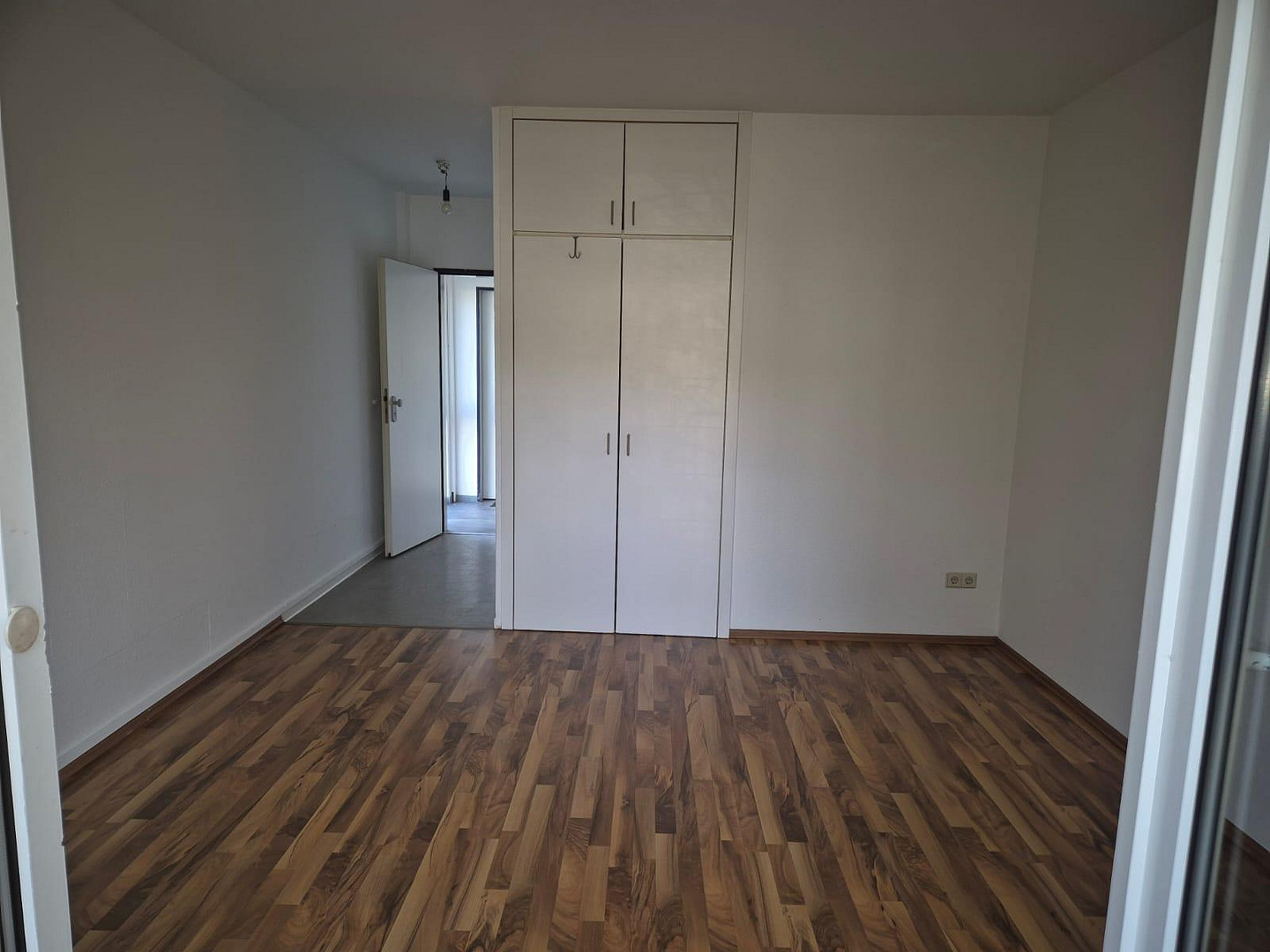 renoviertes Apartment mit Terrasse – Schonnebeckhöfe 216, 45327 Essen(Katernberg) – Vorschaubild 2