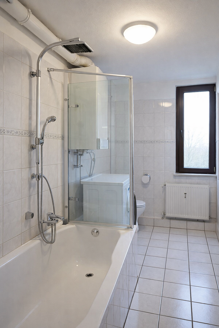 Jobcenter – جوب سنتر – Джобцентер – deine neue Wohnung ist fertig! – Oberstraße 149, 44892 Bochum(Langendreer) – Vorschaubild 3