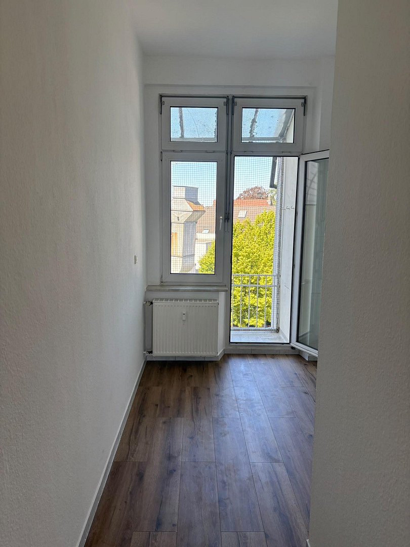 Frisch renovierte 2,5-Zimmer-Altbauwohnung mit Balkon in zentraler Lage von Solingen-Ohligs – Bahnstraße 6, 42697 Solingen – Vorschaubild 8