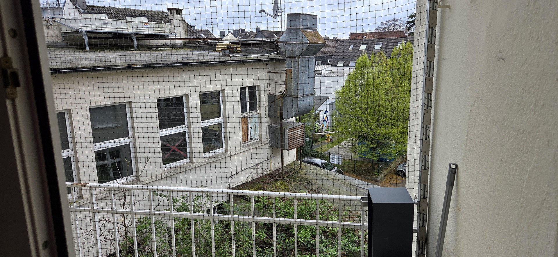 Urban wohnen in Toplage: 2,5 -Zimmer-Altbau mit Balkon nahe Bahnhof Solingen – Bahnstraße 6, 42697 Solingen – Vorschaubild 10