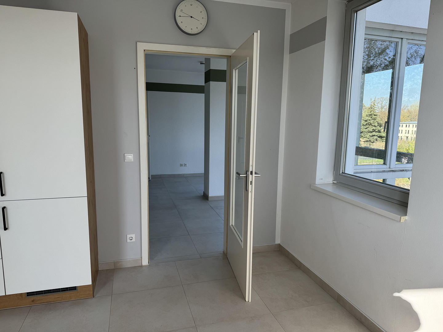 Seeblick • Eckwohnung mit viel Licht • Balkon zum Wasser • hochwertig saniert – Tschudistraße 8c, 14476 Potsdam - Neu-Fahrland – Vorschaubild 14