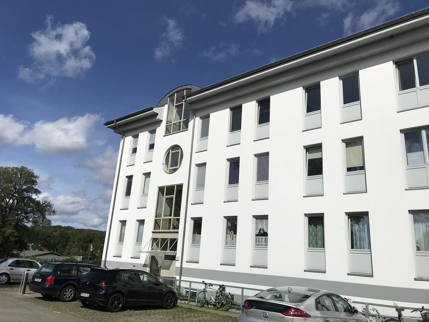 Seeblick • Eckwohnung mit viel Licht • Balkon zum Wasser • hochwertig saniert – Tschudistraße 8c, 14476 Potsdam - Neu-Fahrland – Vorschaubild 7