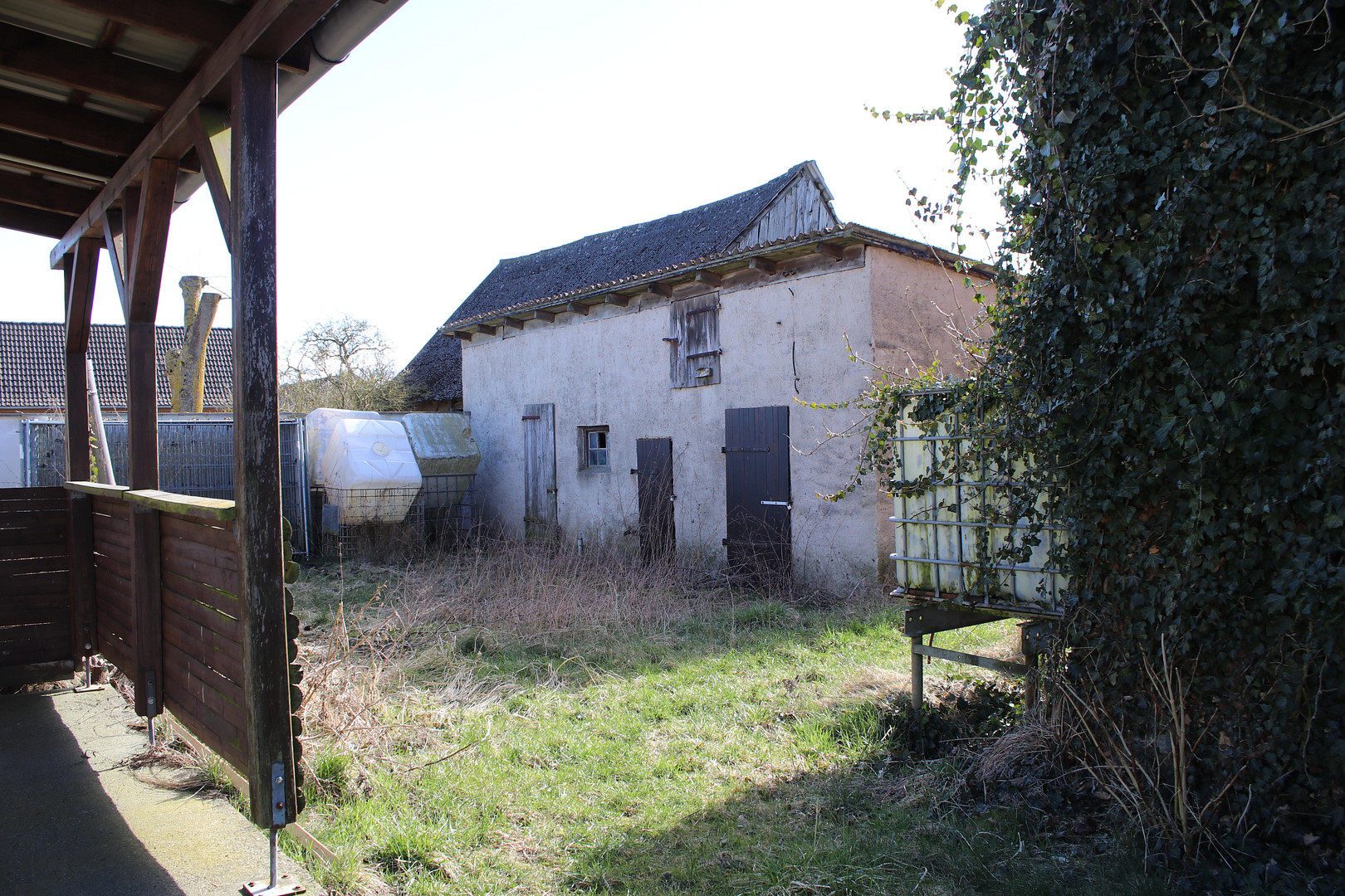 Geschützter Vierseithof mit mehreren Nebengebäuden und weitläufigem Garten – Klosterwalder Dorfstraße 40, 17268 Templin(Klosterwalde) – Vorschaubild 10