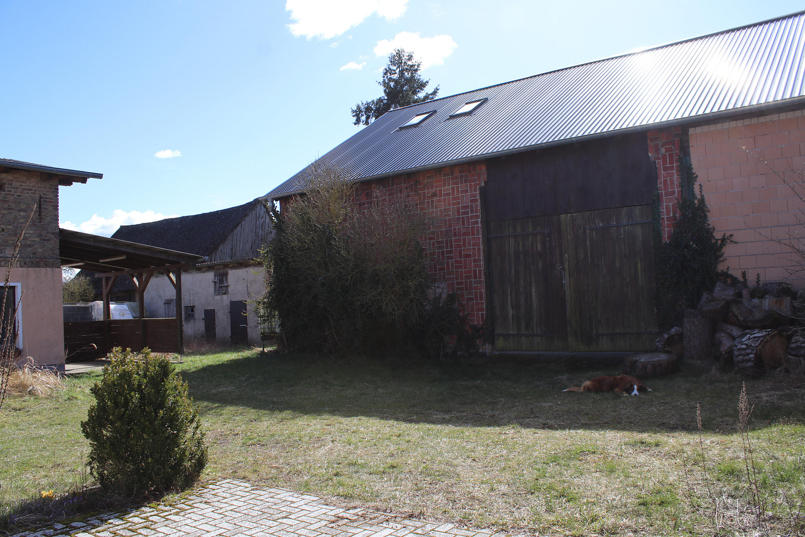 Geschützter Vierseithof mit mehreren Nebengebäuden und weitläufigem Garten – Klosterwalder Dorfstraße 40, 17268 Templin(Klosterwalde) – Vorschaubild 9