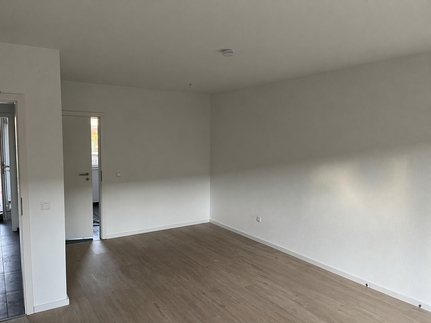 Ein Zuhause für die ganze Familie - Reihenmittelhaus Am Rehmenfeld renoviert – Am Rehmenfeld, 27404 Zeven – Vorschaubild 5