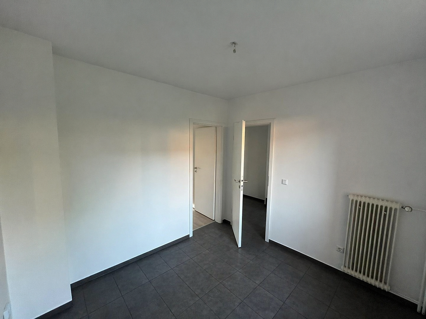 Ein Zuhause für die ganze Familie - Reihenmittelhaus Am Rehmenfeld renoviert – Am Rehmenfeld, 27404 Zeven – Vorschaubild 9