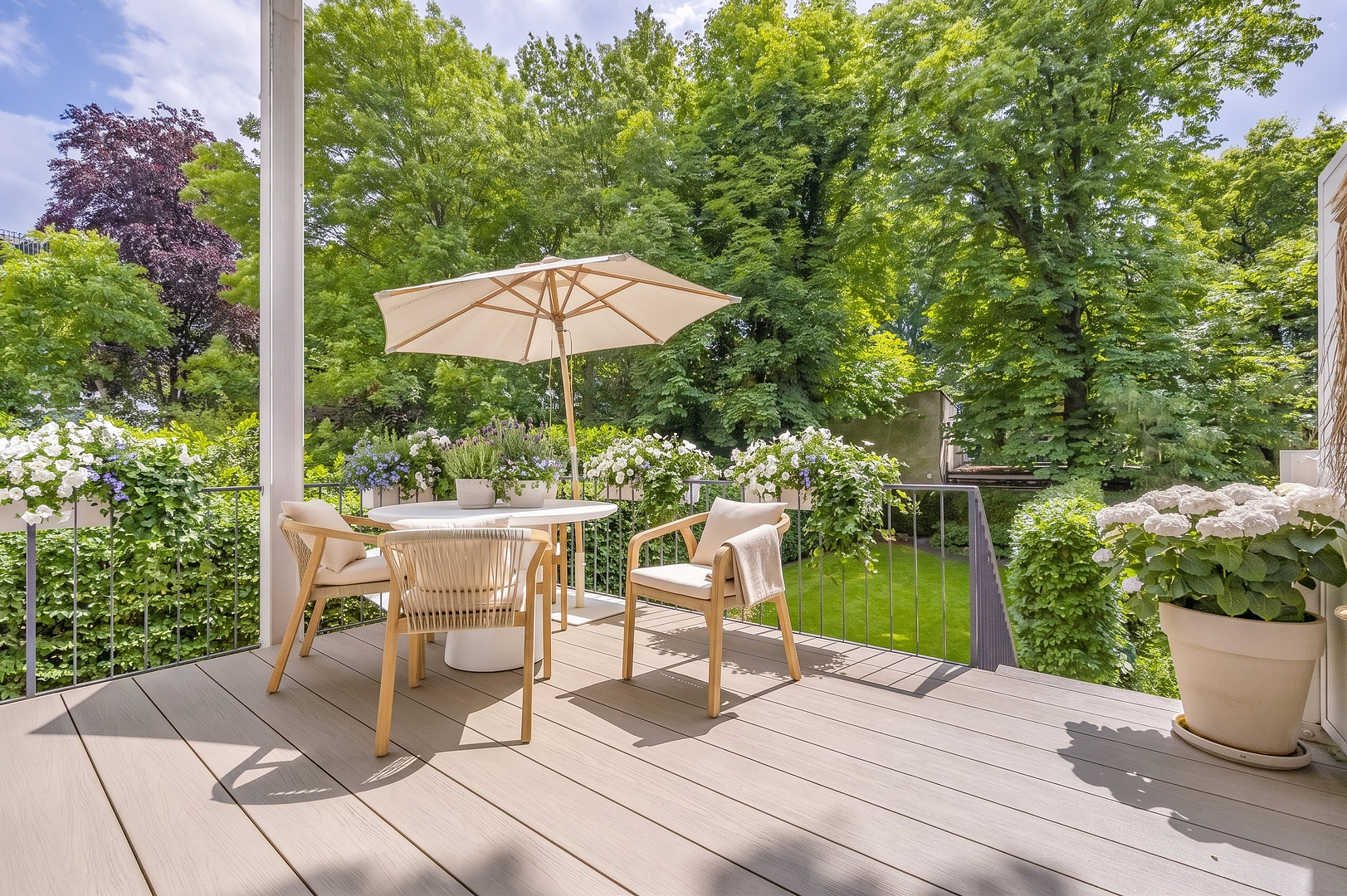 Rarität: Luxussanierter Altbau mit Traumgarten, 3 Terrassen & absoluter Ruhe – Hamburg(Eppendorf) – Vorschaubild 7
