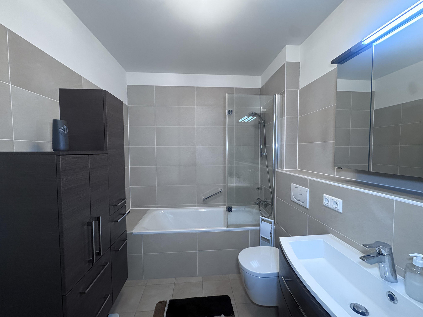 Provisionsfrei, Selbstbezug oder Kapitalanlage, München‑Schwabing, Ecke Leopoldstraße, 2-Zi.-Wohnung – Hans-Döllgast-Straße 4, 80807 München(Freimann) – Vorschaubild 8