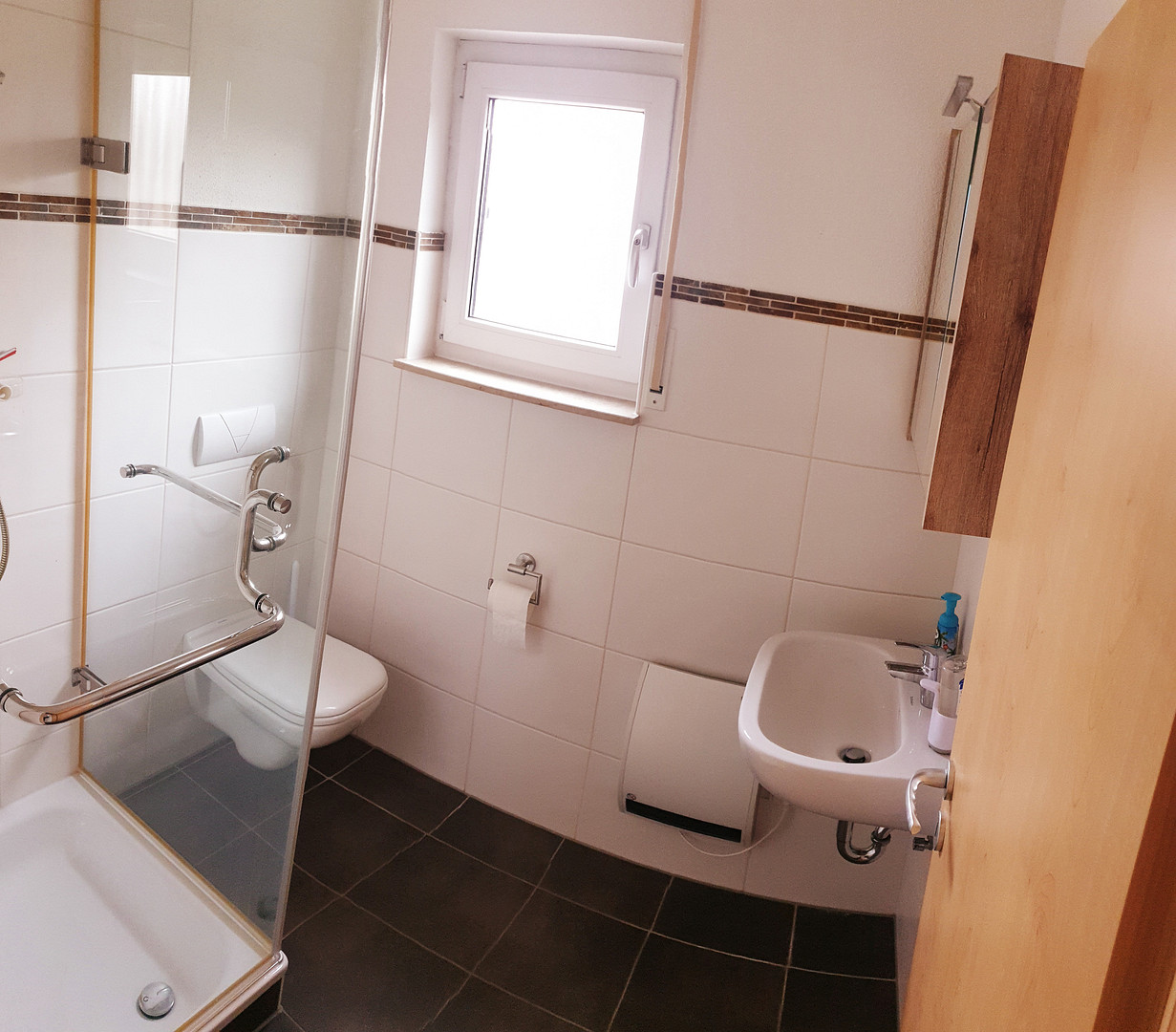PROVISIONSFREI: Freistehendes Einfamilienhaus mit Erdwärme A+ Energieverbrauch 12,1 kWh/(m²a) – Wilhermsdorf – Vorschaubild 11
