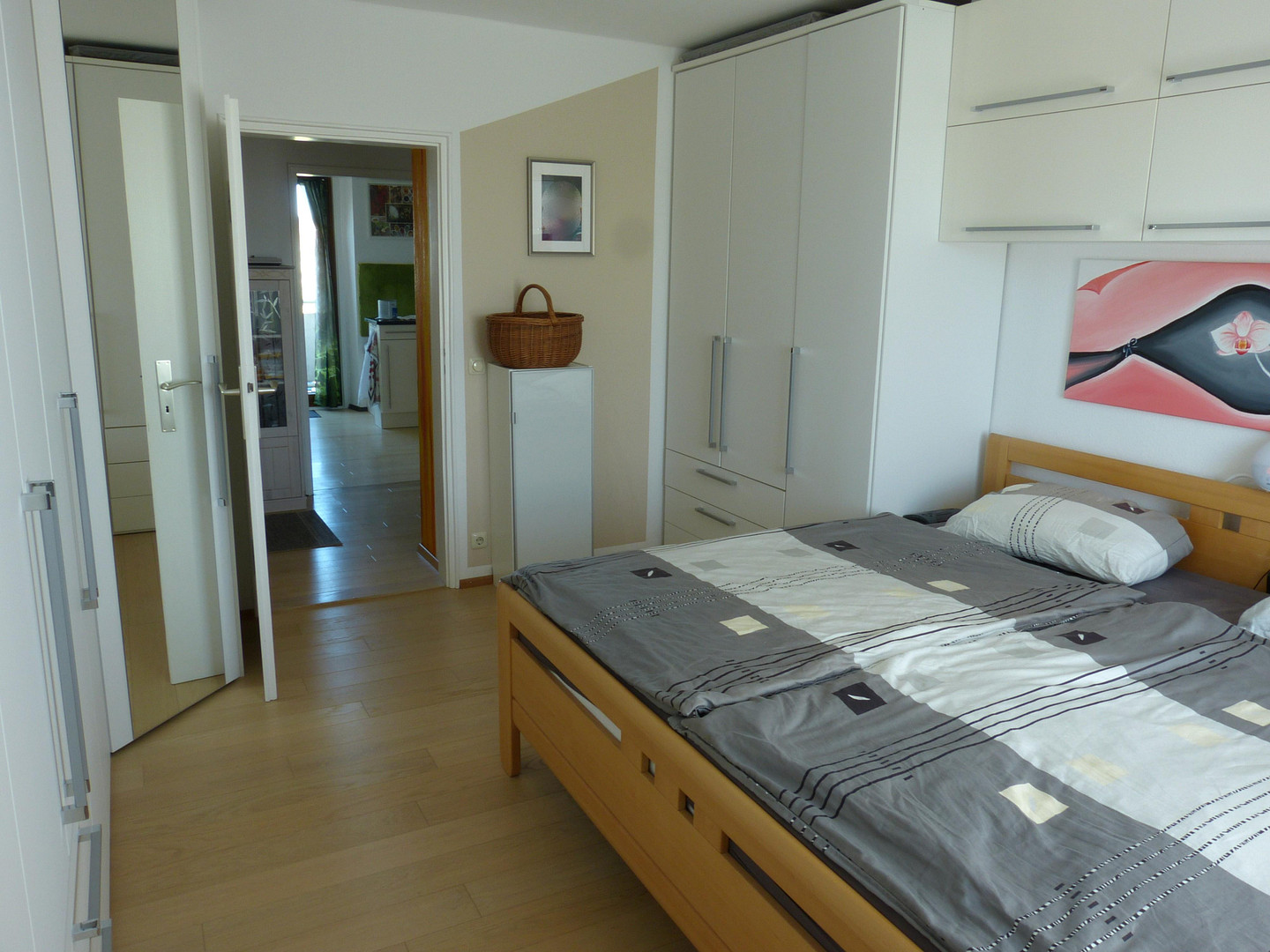 Helle 3,5-Zi.-Altbauwohnung mit Balkon, Kaminofen & unverbaubarem Weitblick in Sendling – Holsteiner Str., 81377 81377 München(Sendling-Westpark) – Vorschaubild 11