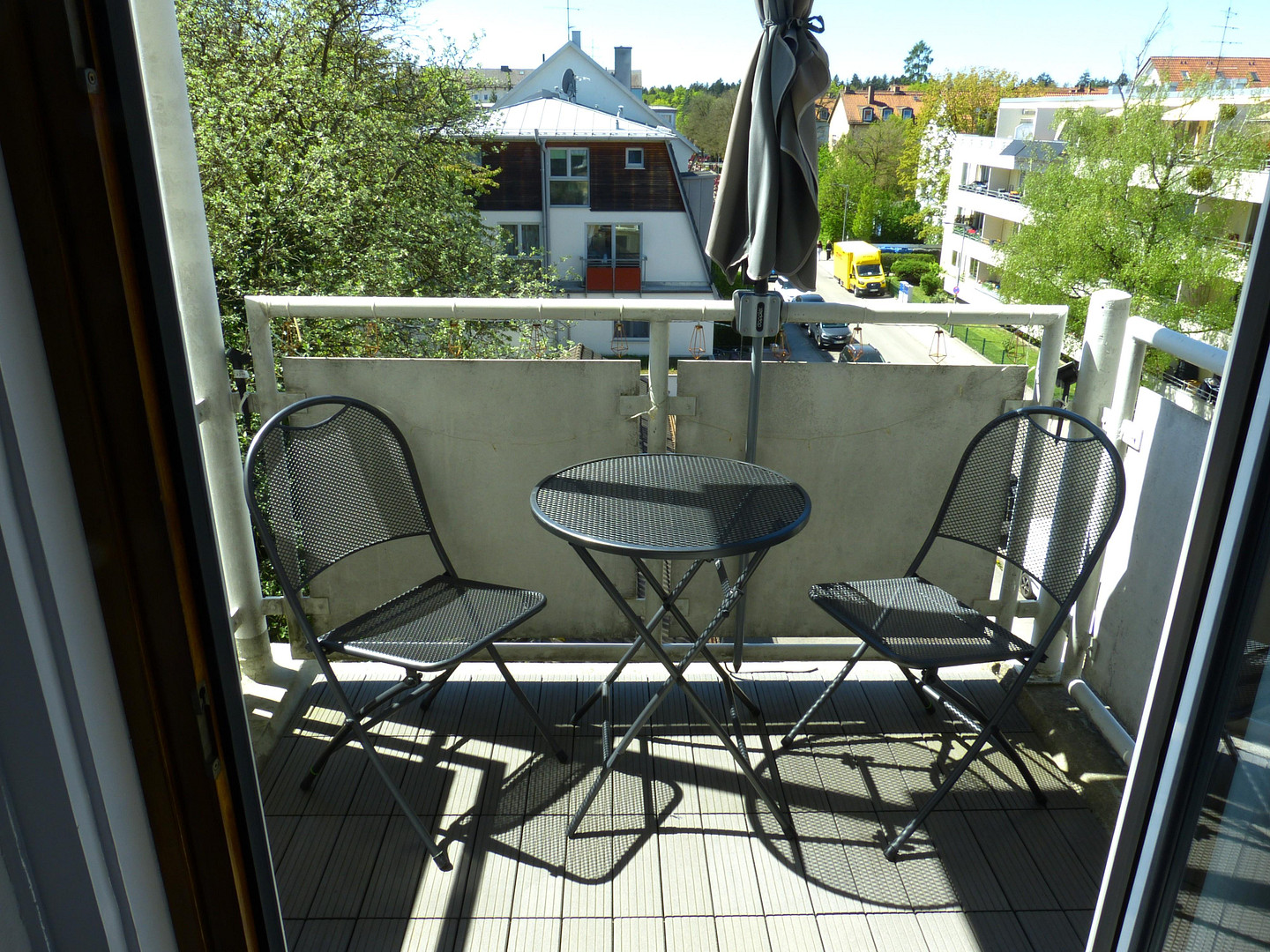 Helle 3,5-Zi.-Altbauwohnung mit Balkon, Kaminofen & unverbaubarem Weitblick in Sendling – Holsteiner Str., 81377 81377 München(Sendling-Westpark) – Vorschaubild 3