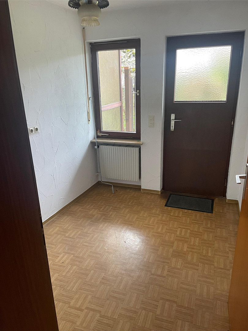 Ein-/Zweifamilienhaus mit Einzelgarage in zentraler Lage von Crailsheim zu verkaufen – Crailsheim – Vorschaubild 13