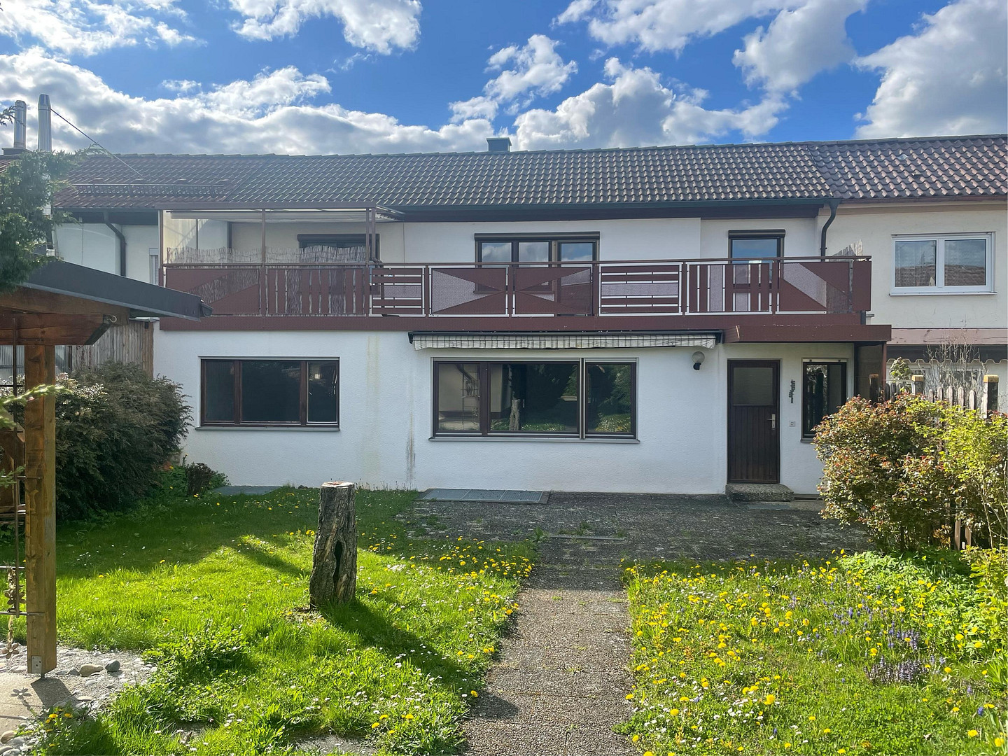 Ein-/Zweifamilienhaus mit Einzelgarage in zentraler Lage von Crailsheim zu verkaufen – Crailsheim – Vorschaubild 2