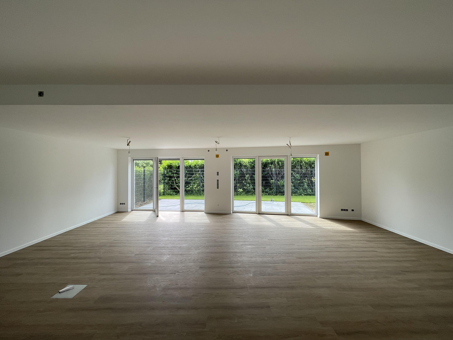 4-Zimmer Erdgeschosswohnung mit Garten und Tiefgarage in Kempen, St.Hubert – Kempen(Sankt Hubert) – Vorschaubild 2